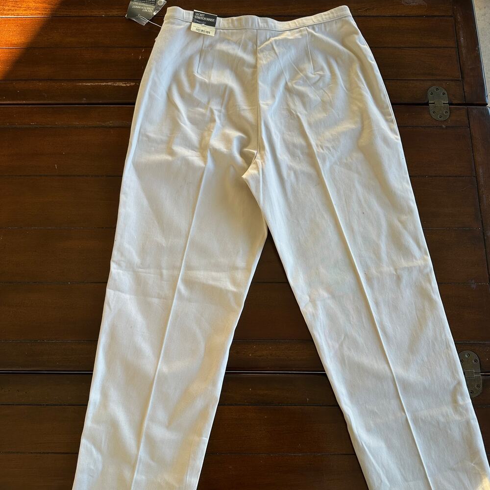 NWT St Johns Bay Pants Cream Pants Secret Stretch Waist Cement Cotton Minimal - Picture 6 of 8
